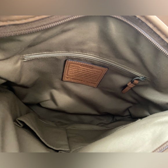 Coach Hobo Tote/Bucket Handbag Signature Canvas Brown/Tan - Picture 5 of 11